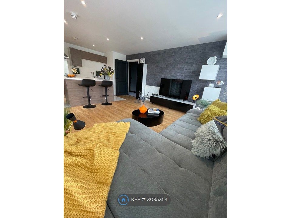 Property photo 3 of 31