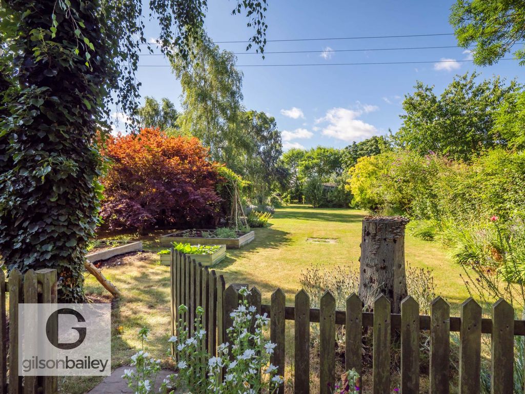 Property photo 3 of 24