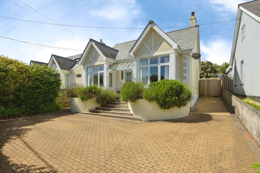 Property photo 1 of 21 Pbox-Img.Jpg