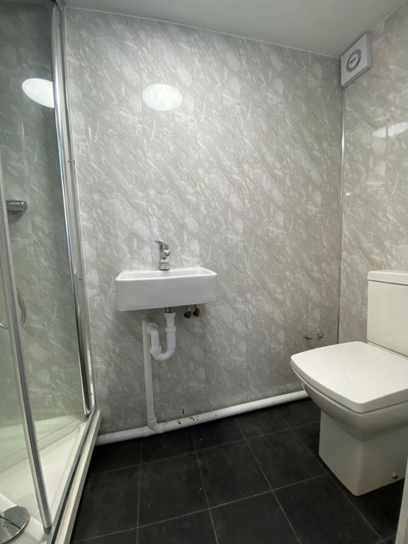 Property photo 3 of 3