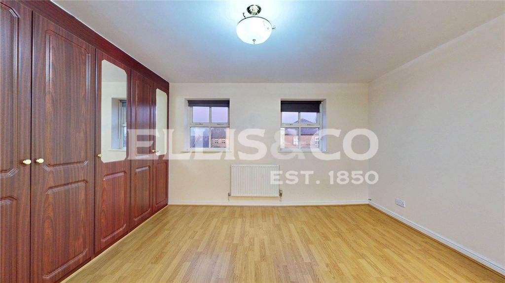 Property photo 2 of 10 Picture No. 06