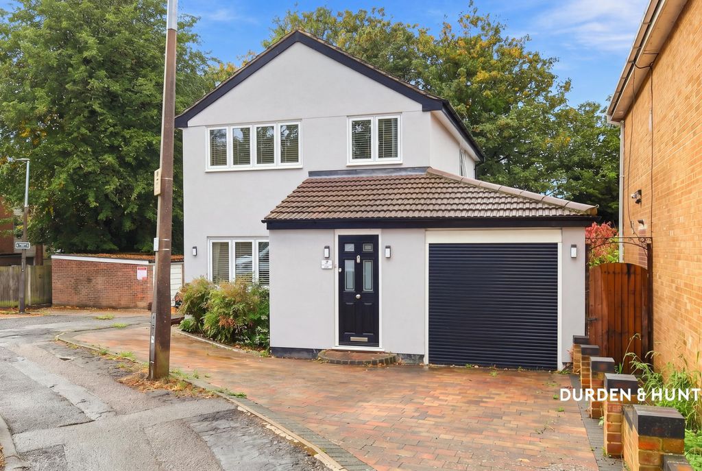 Property photo 1 of 28
