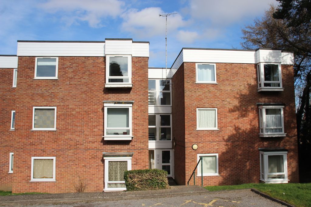 Property photo 1 of 8