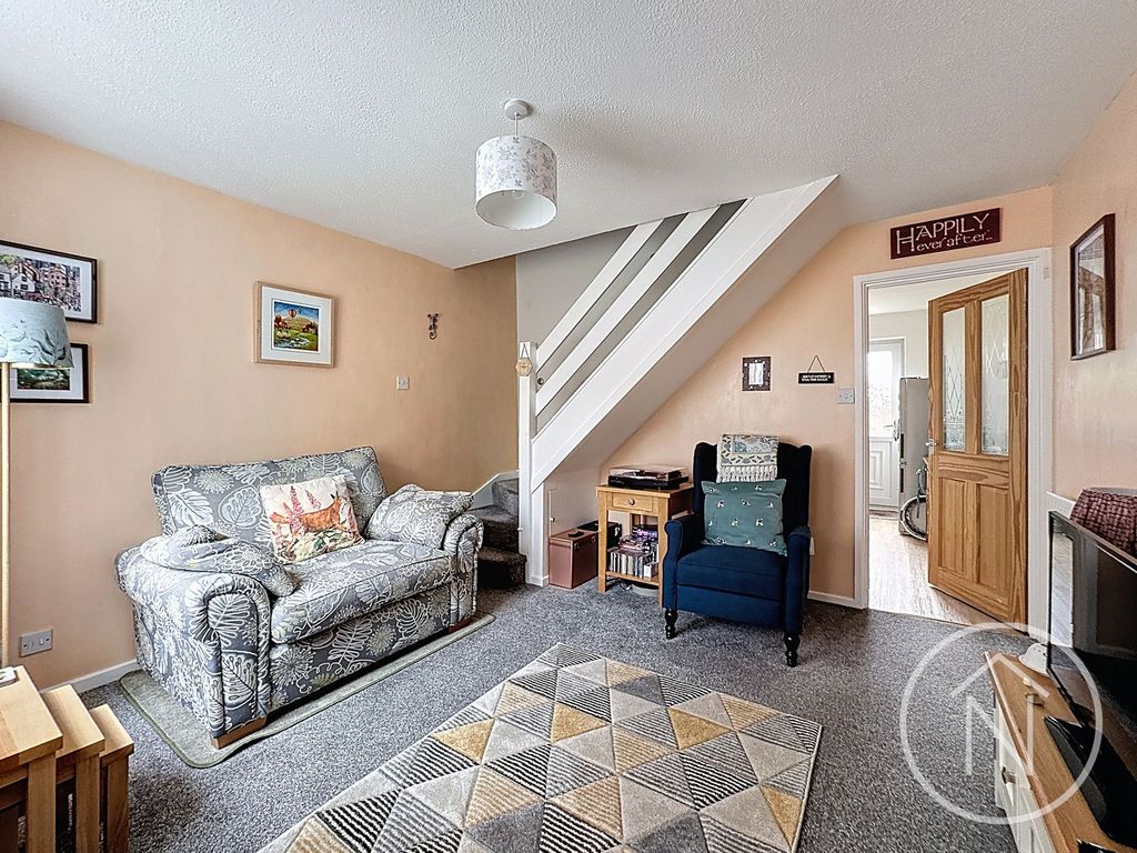 Property photo 3 of 10