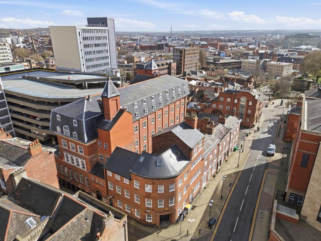 Property photo 1 of 11 Exterior