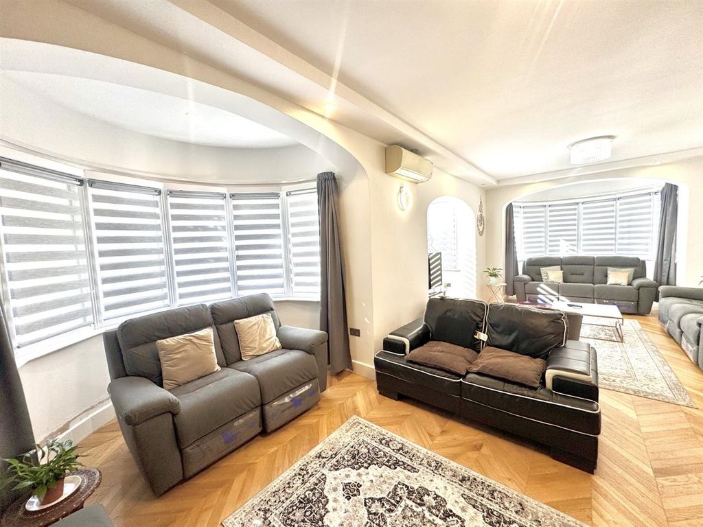 Additional image 11 of 5 bed semi-detached house for saleCheyne Walk, Croydon CR0