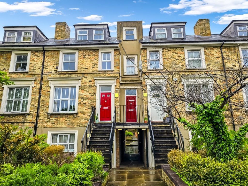 Property photo 1 of 5