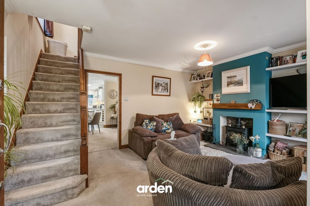 Property photo 2 of 14