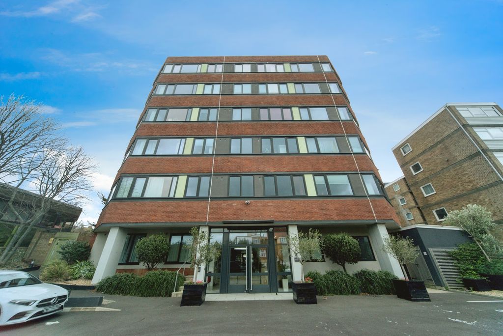 Property photo 1 of 14 Photo