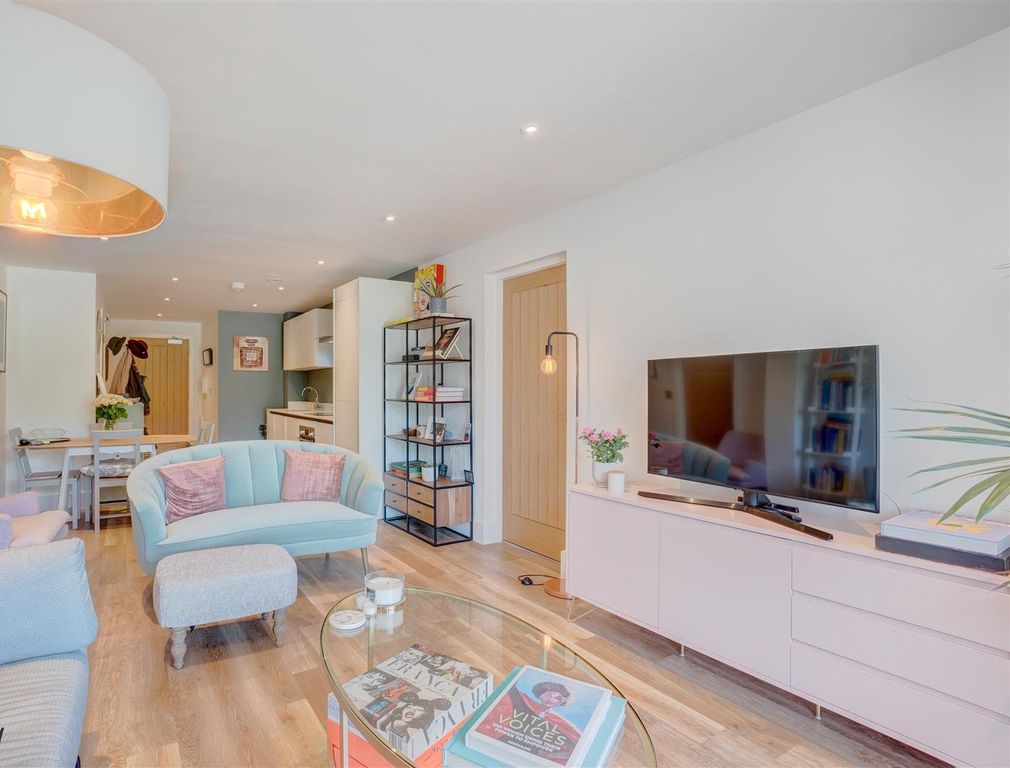 Property photo 3 of 12 Picture No. 06