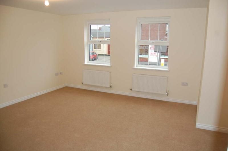 Property photo 3 of 4 Photograph 3