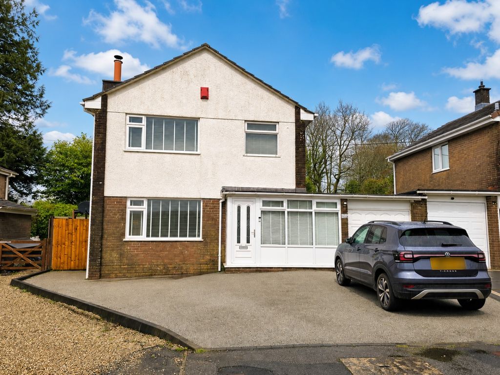 Property photo 1 of 15 5033141