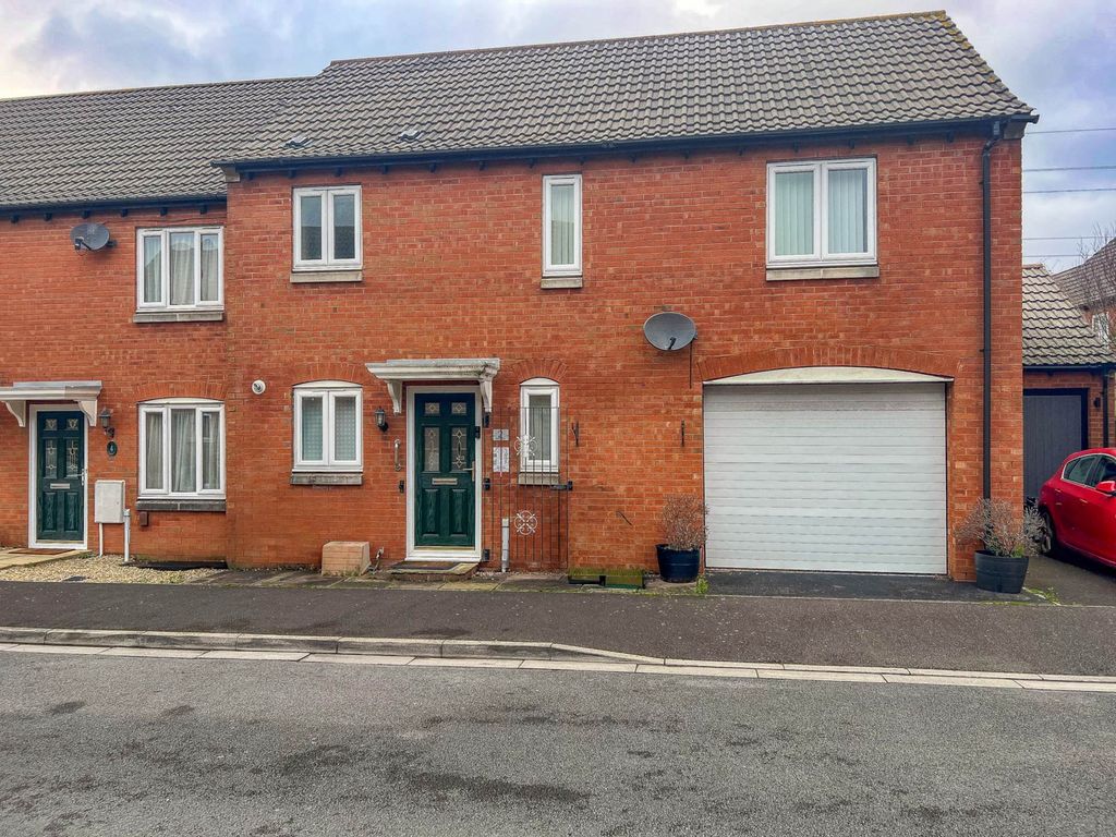 Property photo 1 of 1