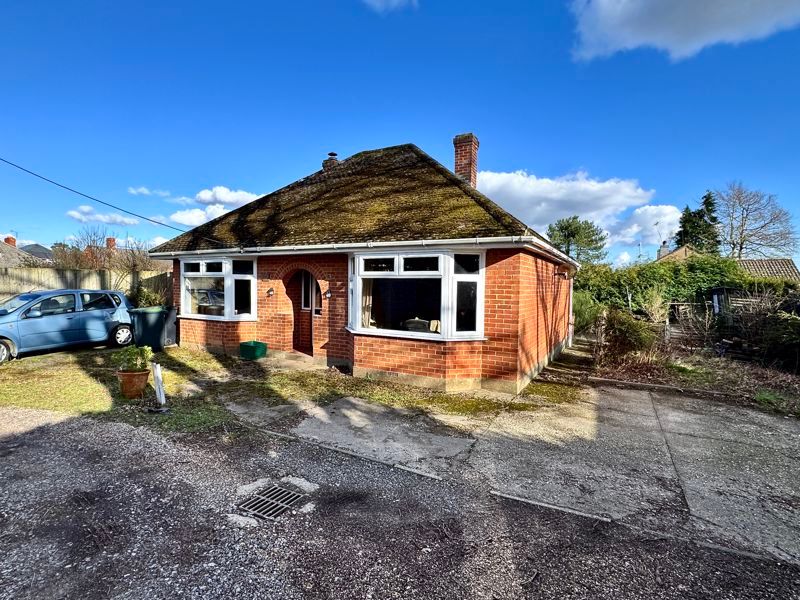 Property photo 1 of 17 Front