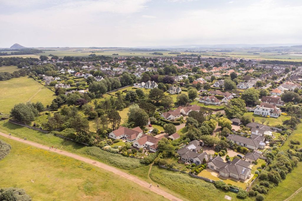 Additional image 38 of 4 bed detached bungalow for sale1 Hopetoun Park, Gullane EH31