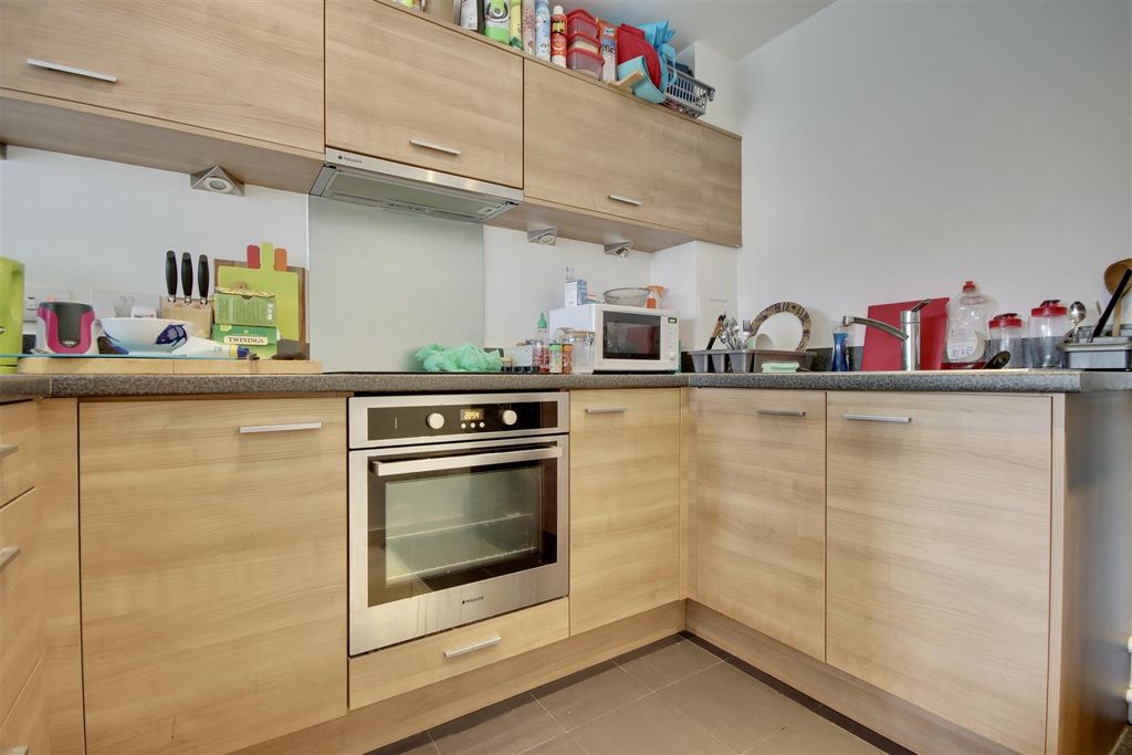 Property photo 2 of 7 B8Ec2589-1A84-422D-95Ab-13A1113Bfb66_1_201_A.Jpeg