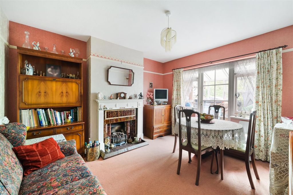 Property photo 2 of 15 The Crossways (16).Jpg