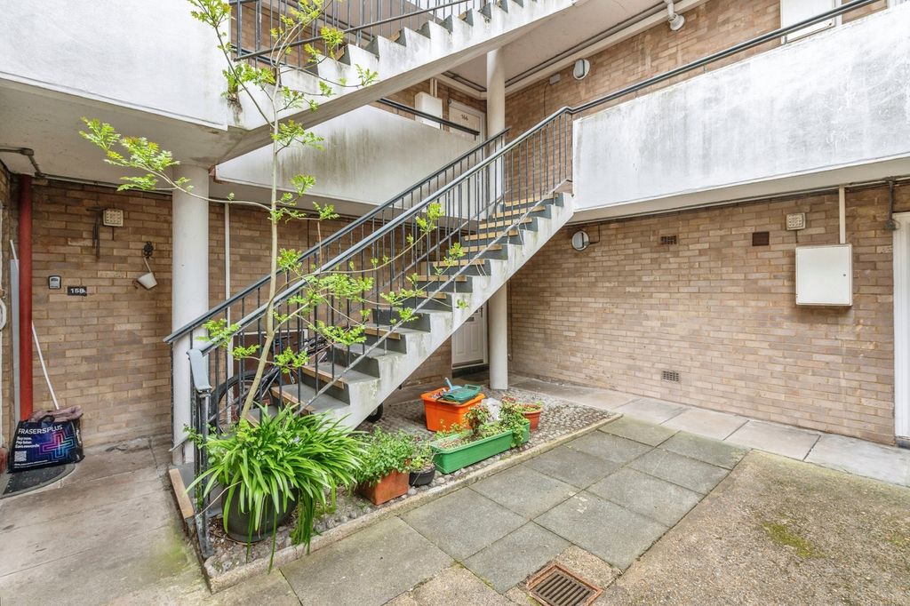 Property photo 2 of 13 Pbox-Img.Jpg