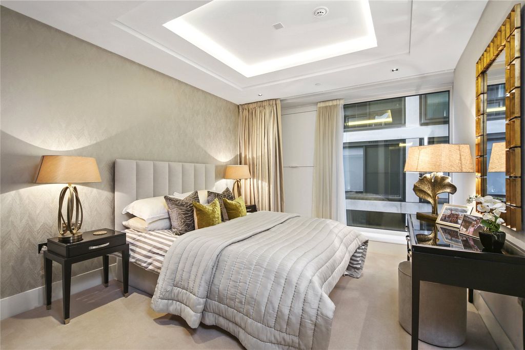 Property photo 3 of 17 Picture No. 04