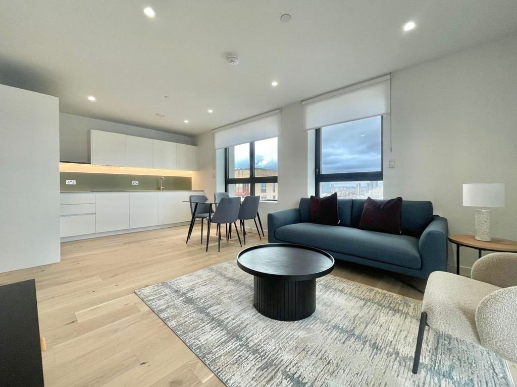 Property photo 1 of 18 Two Bedroom Property To Rent - Brand New