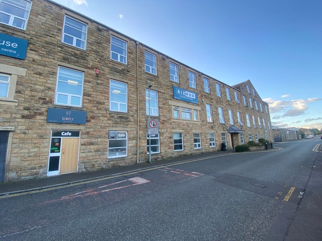 Property photo 1 of 12 Photo 12