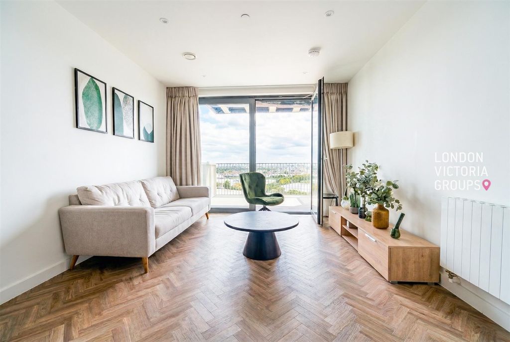 Property photo 1 of 6 1-7554.Jpg