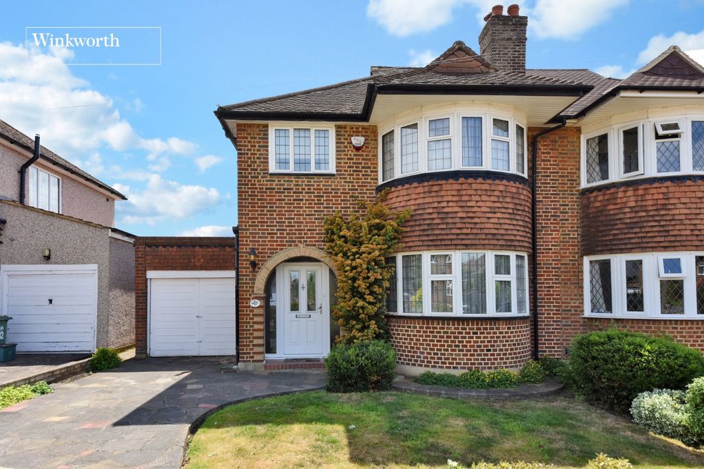 Property photo 1 of 16 Picture No. 03