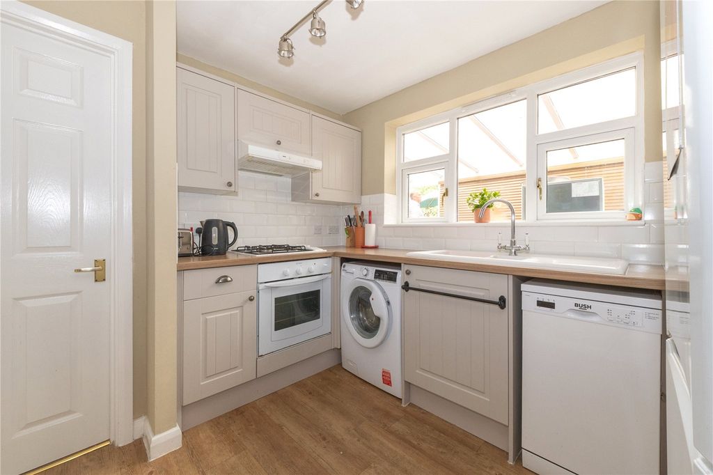 Property photo 3 of 15 Picture No. 09