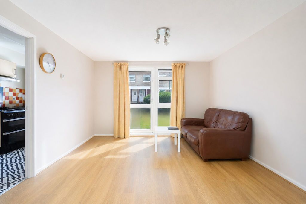 Property photo 2 of 9 Reception Room