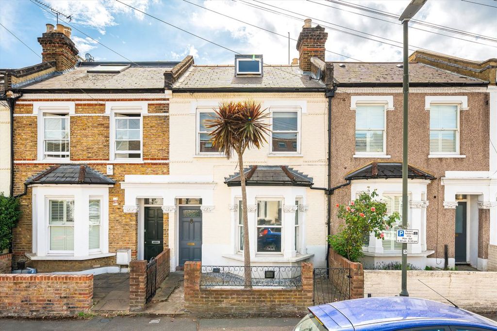 Property photo 1 of 6