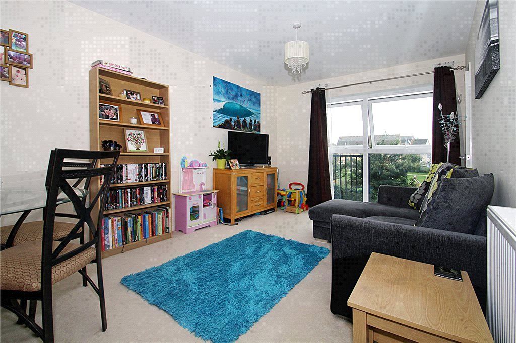 Property photo 2 of 8 Lounge/Diner