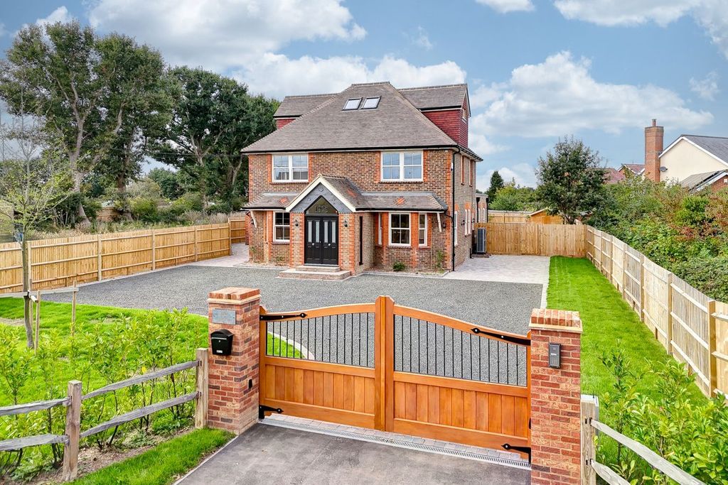Property photo 1 of 46
