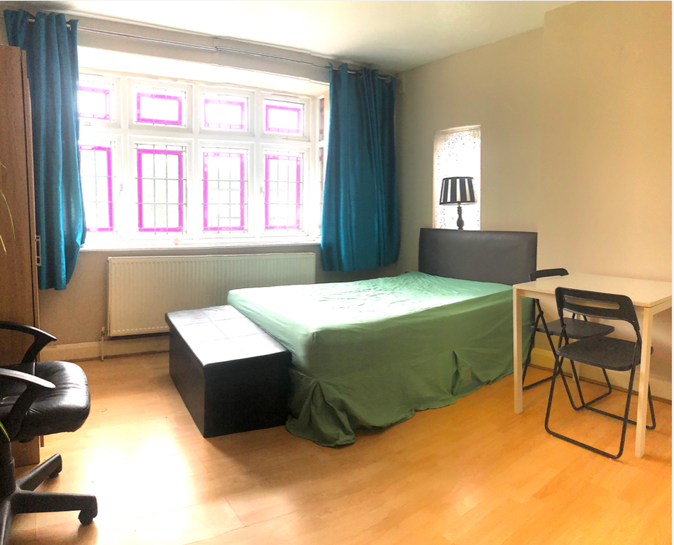 Property photo 3 of 5
