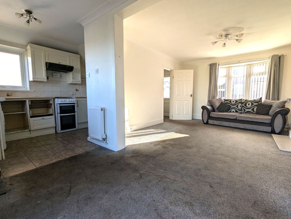 Property photo 2 of 15 Photograph 2