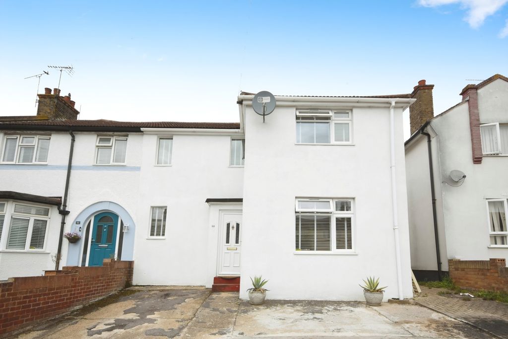Property photo 1 of 16 Photo