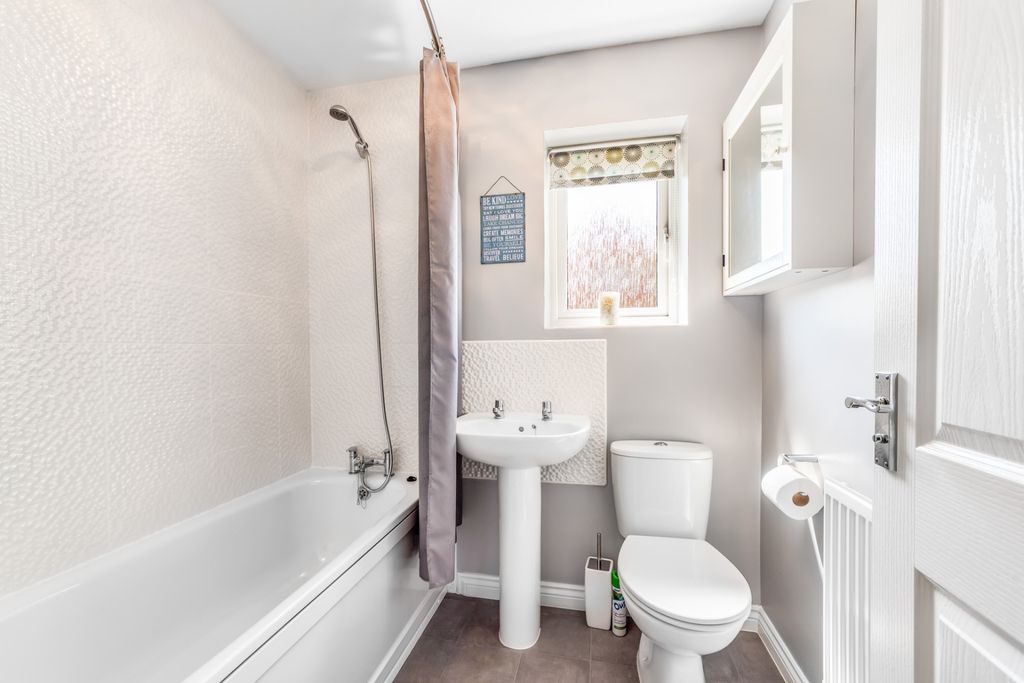 Additional image 19 of 5 bed detached house for saleJonagold Place, Evesham WR11