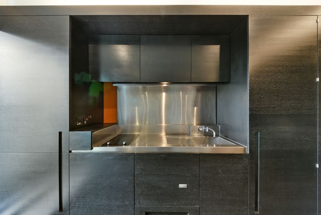 Property photo 2 of 9 Kitchen