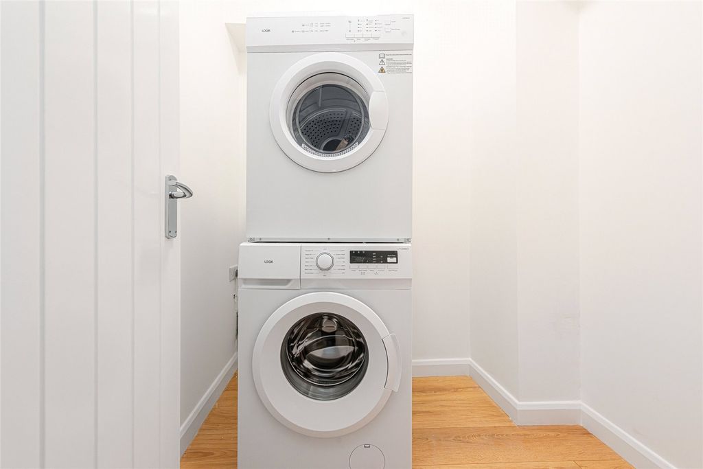 Property photo 2 of 7 Picture No. 02