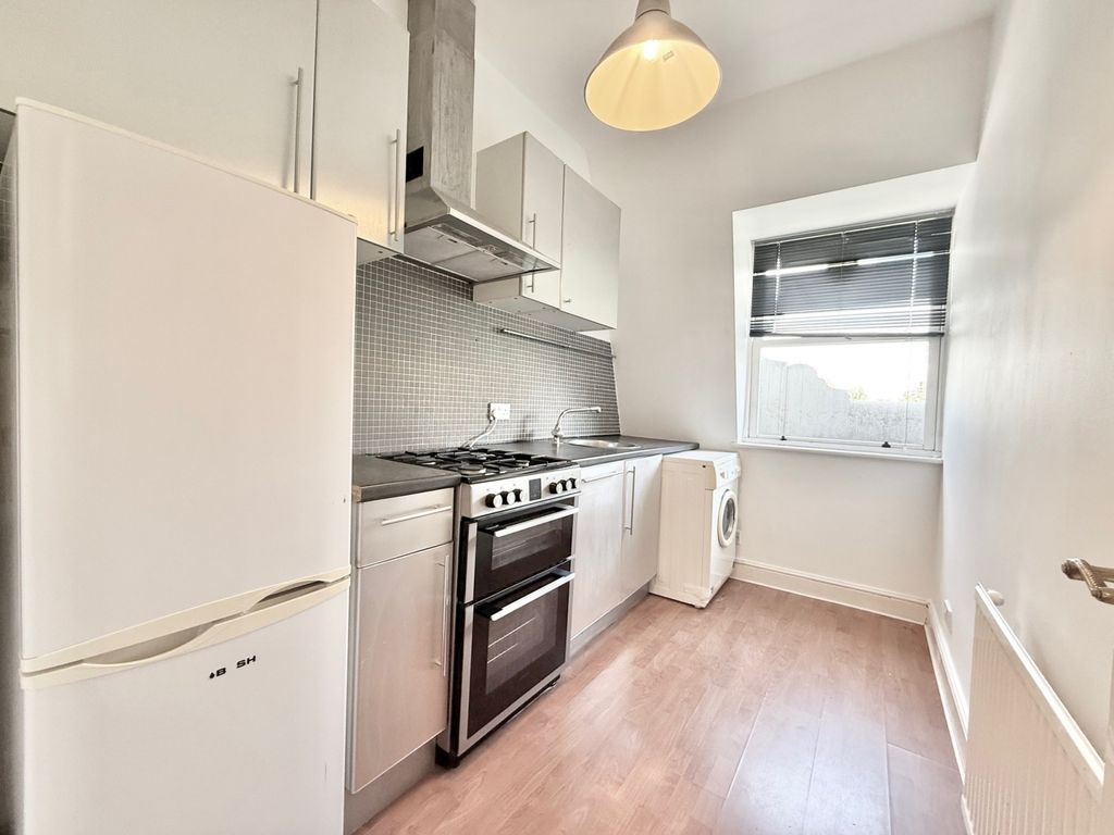 Property photo 2 of 15 Gallery