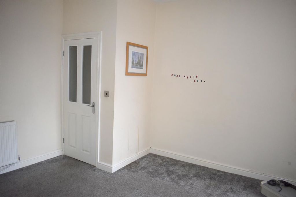 Property photo 2 of 5 Image 2