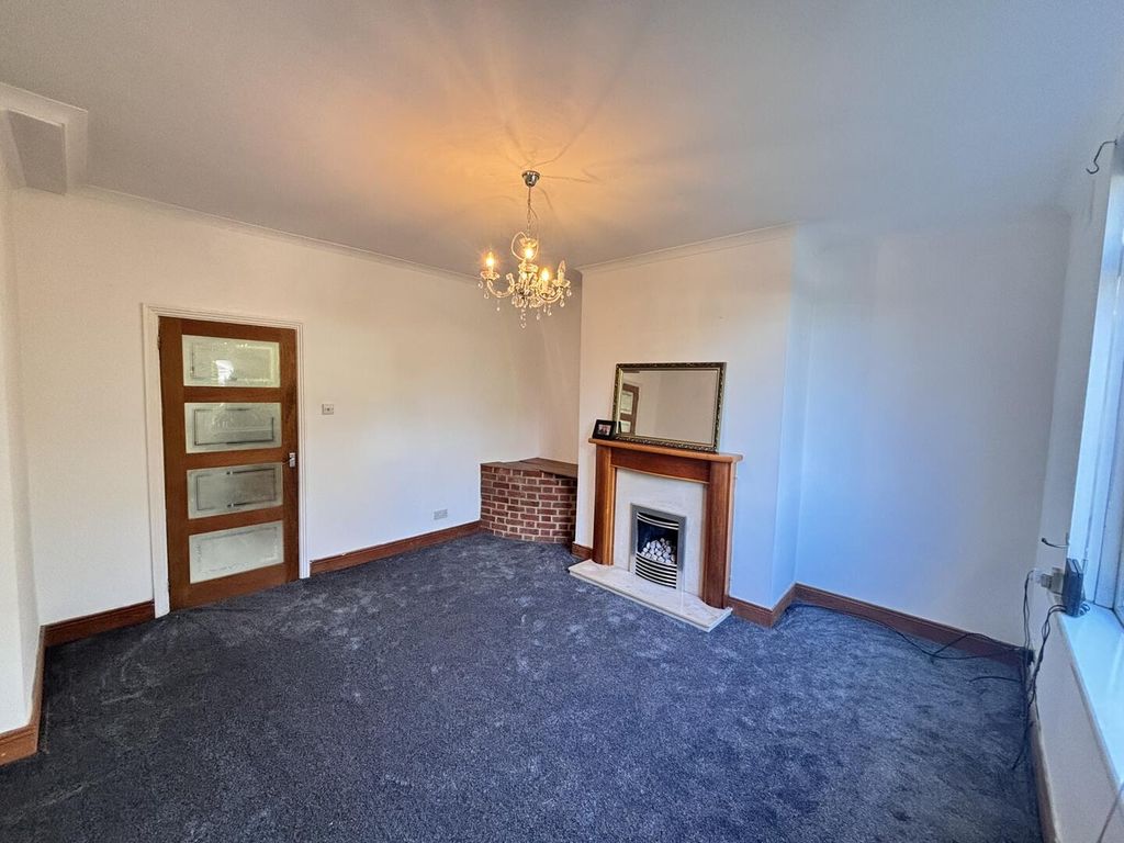 Property photo 2 of 15 Living Room