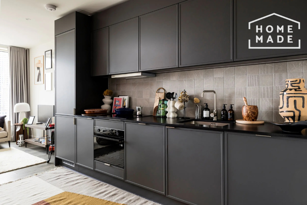 Property photo 1 of 14 E03Rsoqqw