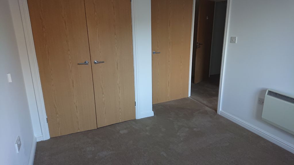 Property photo 2 of 3