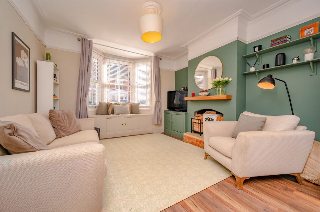 Property photo 2 of 15