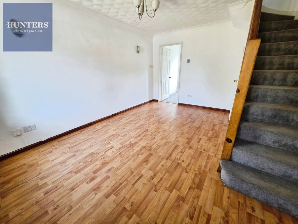 Property photo 2 of 11 Pbox-Img.Jpg