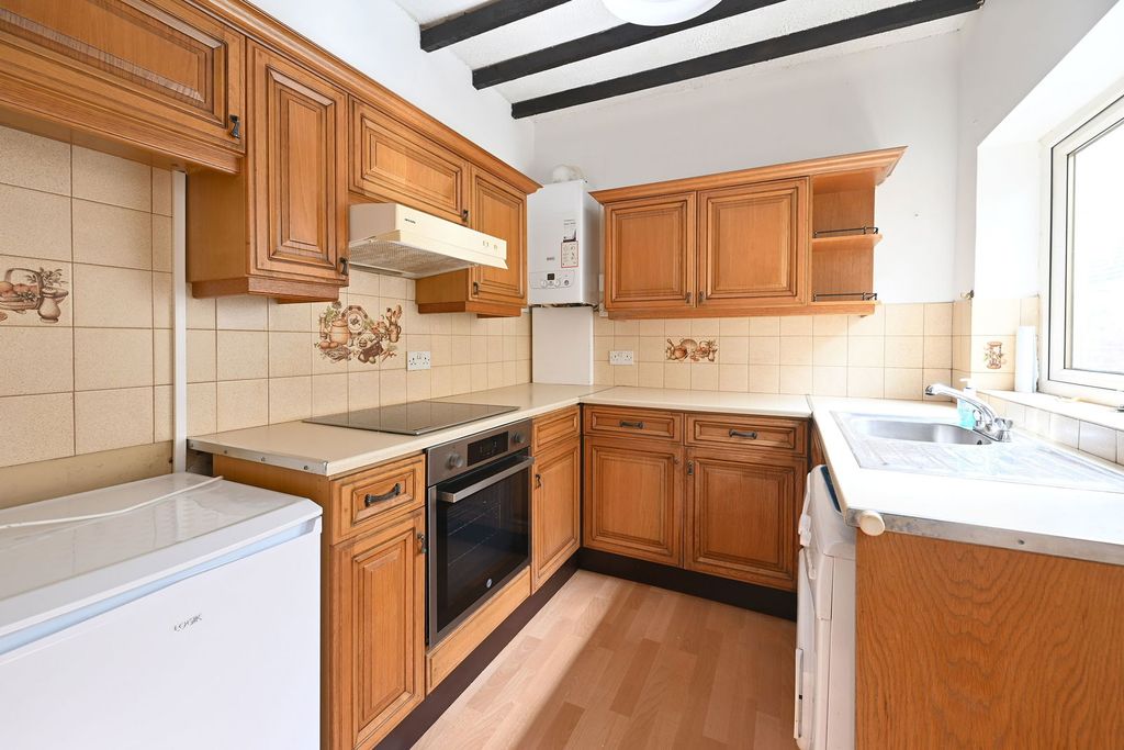 Property photo 3 of 19