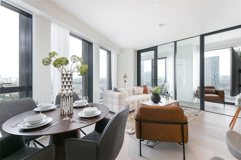 Property photo 1 of 18 Picture No. 05