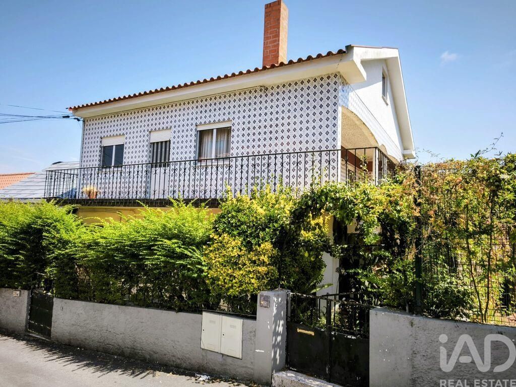 Property photo 1 of 36