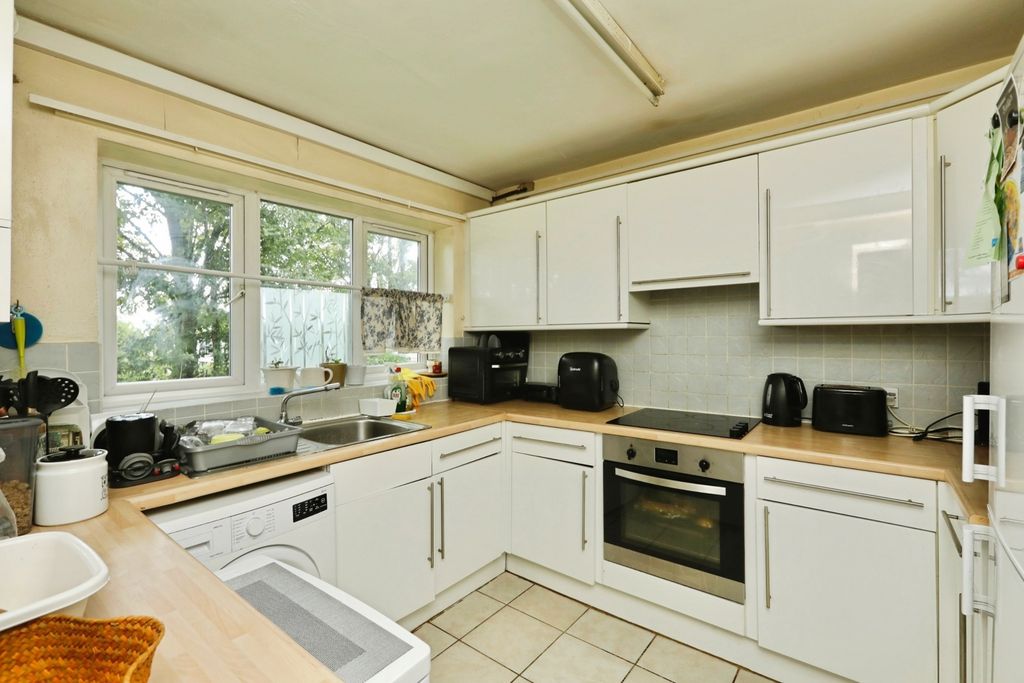 Property photo 2 of 23 Pbox-Img.Jpg