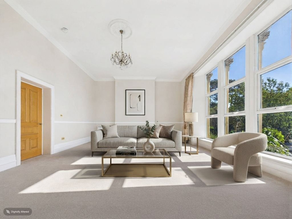 Property photo 1 of 39